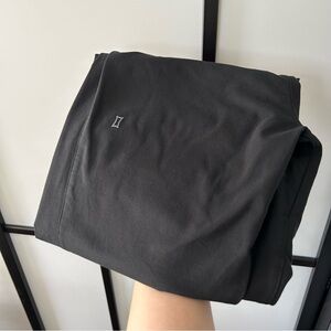 [8] Kit & Ace Black Women’s Hiking Pant Leg Split Zippers Smaller Fit